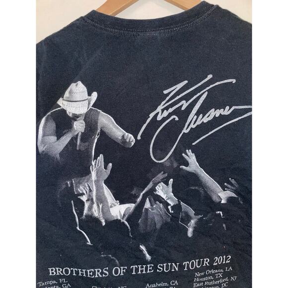 Womens Kenny Chesney Shirt Brothers Of The Sun Tour Country Tee 2012 Small - Picture 7 of 10